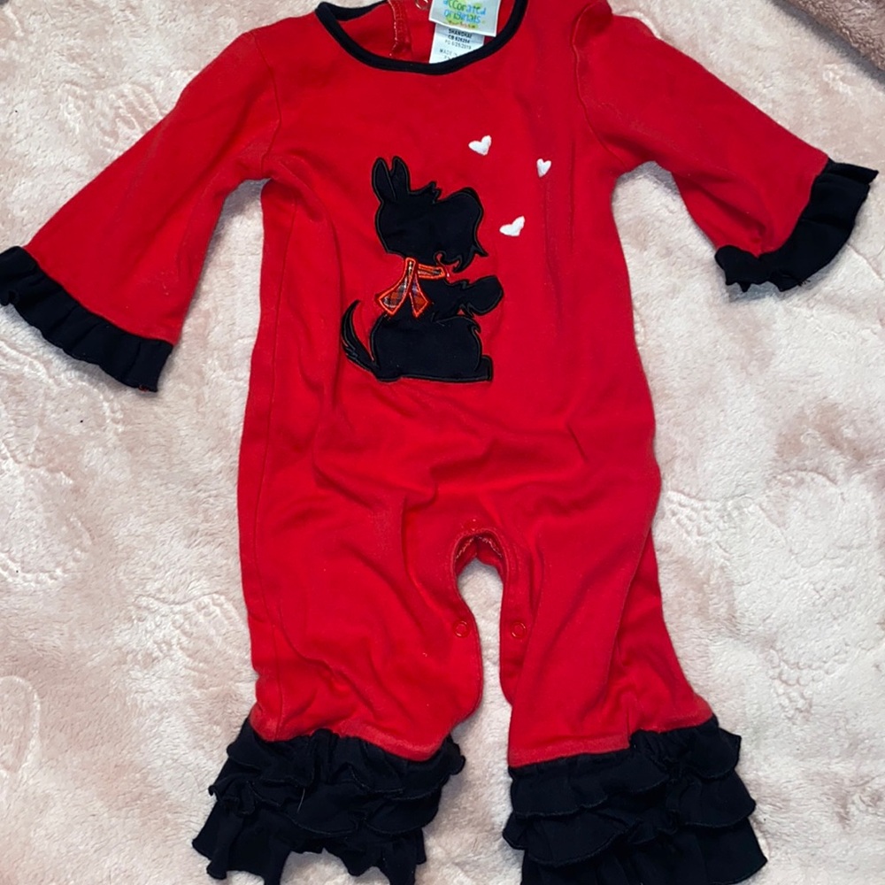 Baby long sleeve onesie